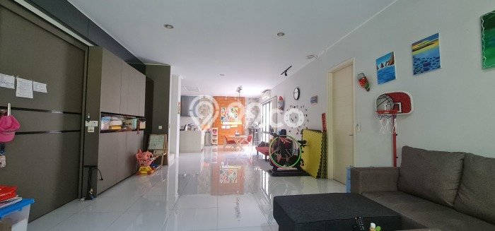 Hunian Mewah LB 320m2 Siap Huni Desain Elegan di BSD City, Tangerang Hunian Mewah LB 320m2 Siap Huni Desain Elegan di BSD City, Tangerang