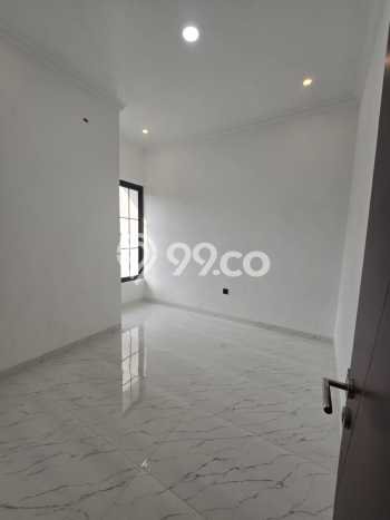 Rumah Minimalis 3 Kamar LT 90m2 di BSD City Rumah Minimalis 3 Kamar LT 90m2 di BSD City