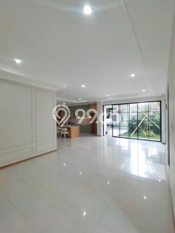 Rumah Luxury Modern Tanpa Renovasi di BSD Tangerang Rumah Luxury Modern Tanpa Renovasi di BSD Tangerang