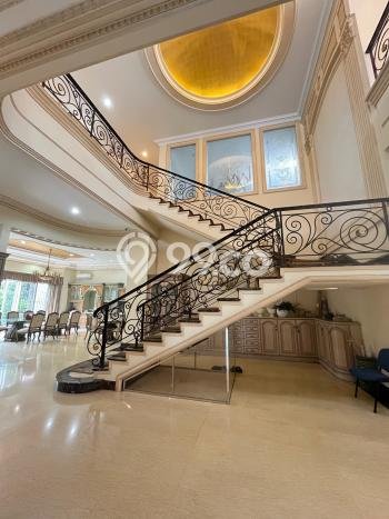 Rumah Mewah LB 741m2 Siap Pakai Desain Elegan di Pantai Indah Kapuk, Jakarta Utara Rumah Mewah LB 741m2 Siap Pakai Desain Elegan di Pantai Indah Kapuk, Jakarta Utara