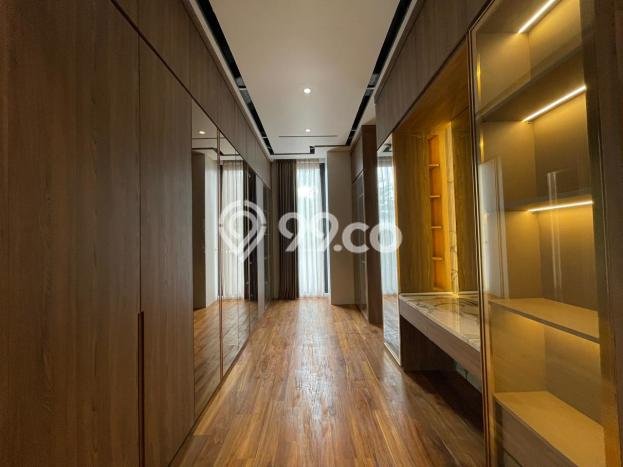 Rumah Elit Modern Tanpa Renovasi di Pantai Indah Kapuk Jakarta Utara Rumah Elit Modern Tanpa Renovasi di Pantai Indah Kapuk Jakarta Utara