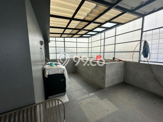 Dijual Rumah Luas Megah Dengan View Cantik di Taman Kencana, Jakarta Barat Dijual Rumah Luas Megah Dengan View Cantik di Taman Kencana, Jakarta Barat