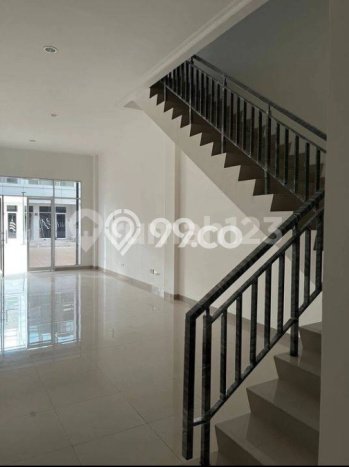 Ruko Dijual di Jakarta Utara LT 54m2 & LB 160m2 Lokasi Terbaik! Ruko Dijual di Jakarta Utara LT 54m2 & LB 160m2 Lokasi Terbaik!