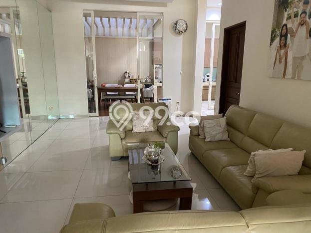 Rumah Elit Modern Tanpa Renovasi di Pantai Indah Kapuk Jakarta Utara Rumah Elit Modern Tanpa Renovasi di Pantai Indah Kapuk Jakarta Utara