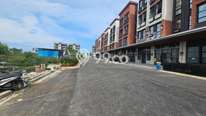 Rumah Elit Modern Tanpa Renovasi di Pantai Indah Kapuk 2 Jakarta Utara Rumah Elit Modern Tanpa Renovasi di Pantai Indah Kapuk 2 Jakarta Utara