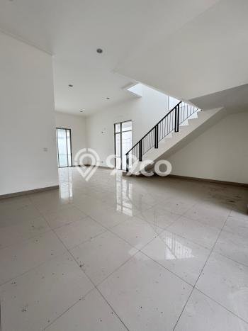 Rumah Elit LB 340m2 Siap Pakai Desain Elegan di Golf Island, Jakarta Utara Rumah Elit LB 340m2 Siap Pakai Desain Elegan di Golf Island, Jakarta Utara