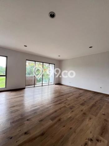 Ready to Use! Luxury House LT 200m2 Desain Modern di Golf Island Ready to Use! Luxury House LT 200m2 Desain Modern di Golf Island
