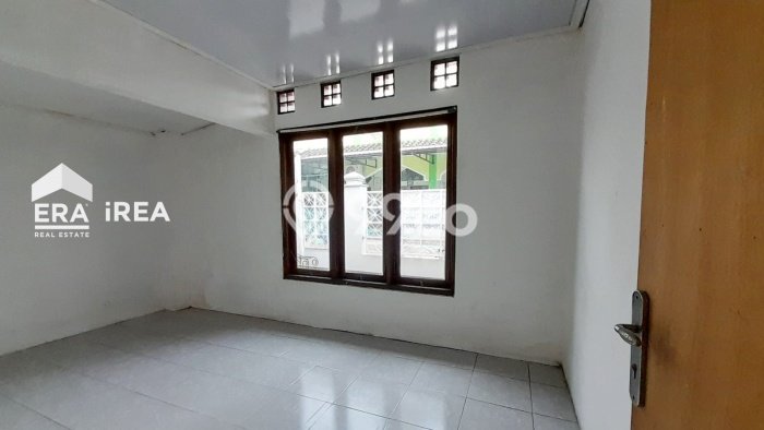 Rumah Bagus Siap Huni Di Banjarsari Luas 100m2 Lokasi Strategis Rumah Bagus Siap Huni Di Banjarsari Luas 100m2 Lokasi Strategis