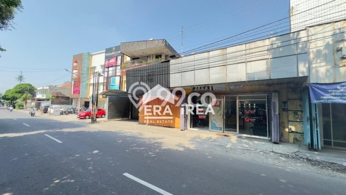Komersial Komersial Dijual di Mangkubumen Solo LT 515m2 & LB 500m2 Komersial Komersial Dijual di Mangkubumen Solo LT 515m2 & LB 500m2