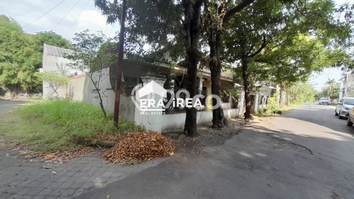 Dijual Rumah 3 Kamar Lokasi Ideal Bagus dan Strategis di Jajar Dijual Rumah 3 Kamar Lokasi Ideal Bagus dan Strategis di Jajar