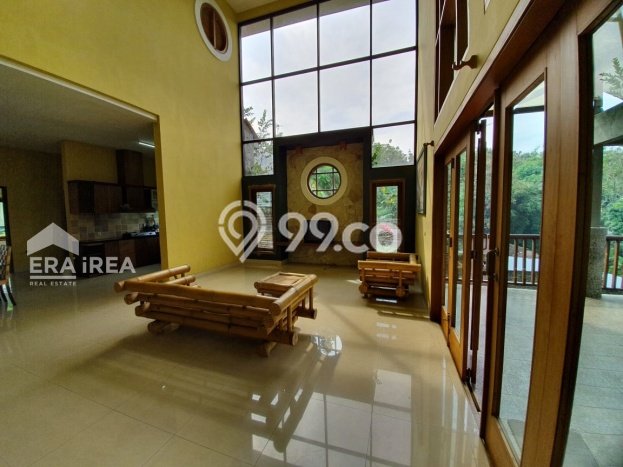 Jual Rumah Bagus Siap Huni LB 230m2 di Karangpandan, Karanganyar Jual Rumah Bagus Siap Huni LB 230m2 di Karangpandan, Karanganyar