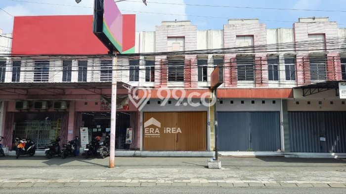 LOKASI PREMIUM! Ruko di Colomadu, Luas 175m², Area Bisnis LOKASI PREMIUM! Ruko di Colomadu, Luas 175m², Area Bisnis