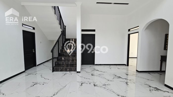 For Sale Rumah Mewah Exclusive di Jajar, Solo For Sale Rumah Mewah Exclusive di Jajar, Solo