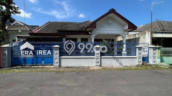 Rumah Modern Cantik 3 Kamar Bisa Langsung Pindah di Solo Baru Rumah Modern Cantik 3 Kamar Bisa Langsung Pindah di Solo Baru