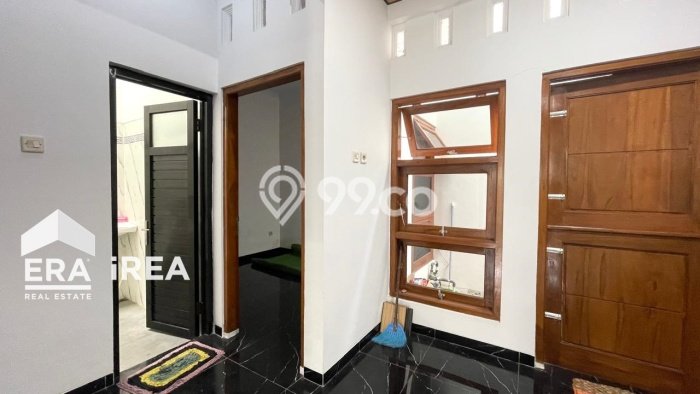 Jual Rumah Strategis Bagus Punya 2 KT di Colomadu Solo SHM Jual Rumah Strategis Bagus Punya 2 KT di Colomadu Solo SHM
