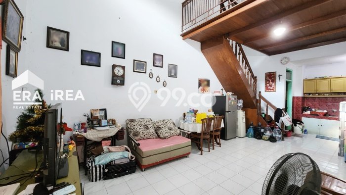 Dijual Rumah 3 Kamar Lokasi Strategis Nyaman dan Strategis di Grogol Dijual Rumah 3 Kamar Lokasi Strategis Nyaman dan Strategis di Grogol