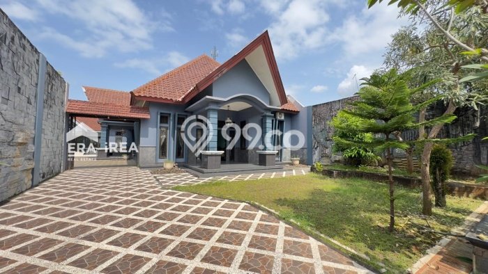 Rumah Eksklusif Siap Huni LT 1154m2 di Nguter, Sukoharjo Rumah Eksklusif Siap Huni LT 1154m2 di Nguter, Sukoharjo