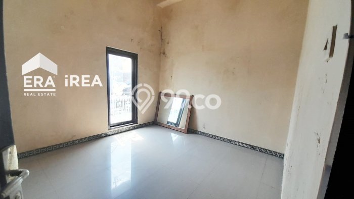 Dijual Rumah Minimalis Bagus Punya 4 KT di Colomadu Solo SHM Dijual Rumah Minimalis Bagus Punya 4 KT di Colomadu Solo SHM