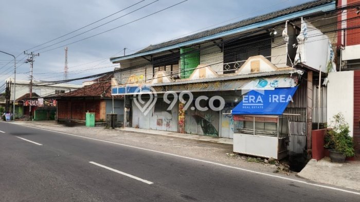Komersial Paling Dicari LB 1500m2 Dijual di Jaten Komersial Paling Dicari LB 1500m2 Dijual di Jaten