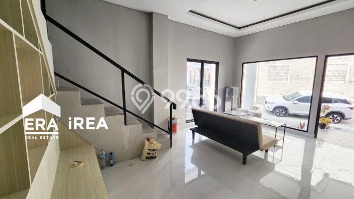 Kos-kosan Dijual di Sleman Yogyakarta Luas 280m2 Kos-kosan Dijual di Sleman Yogyakarta Luas 280m2