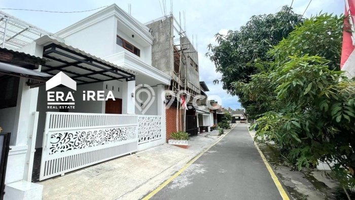 Jual Rumah Strategis Bagus Punya 2 KT di Colomadu Solo SHM Jual Rumah Strategis Bagus Punya 2 KT di Colomadu Solo SHM