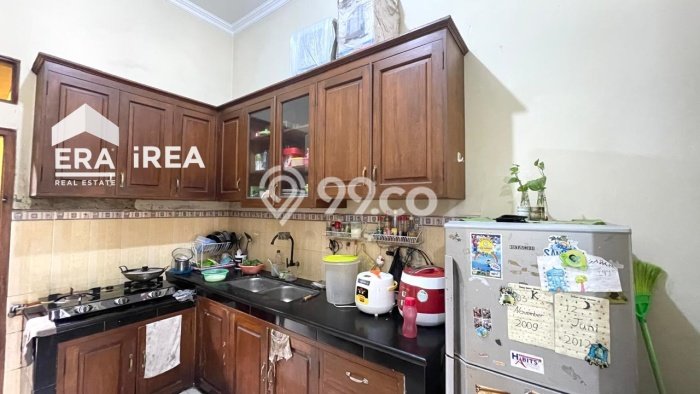 Dijual Rumah Strategis Bagus Punya 5 KT di Colomadu Solo SHM Dijual Rumah Strategis Bagus Punya 5 KT di Colomadu Solo SHM