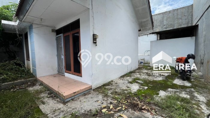 Rumah Strategis Modern Lb 80m2 di Solo Baru, Solo Rumah Strategis Modern Lb 80m2 di Solo Baru, Solo