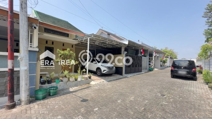 Dijual Rumah Siap Huni di Gondangrejo Karanganyar Harga Rp 500 Juta LT 93m2 Dijual Rumah Siap Huni di Gondangrejo Karanganyar Harga Rp 500 Juta LT 93m2