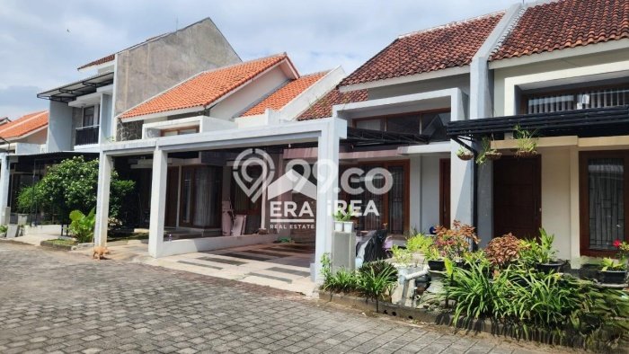 Hunian Cantik Modern Lb 100m2 di Pabelan, Solo Hunian Cantik Modern Lb 100m2 di Pabelan, Solo