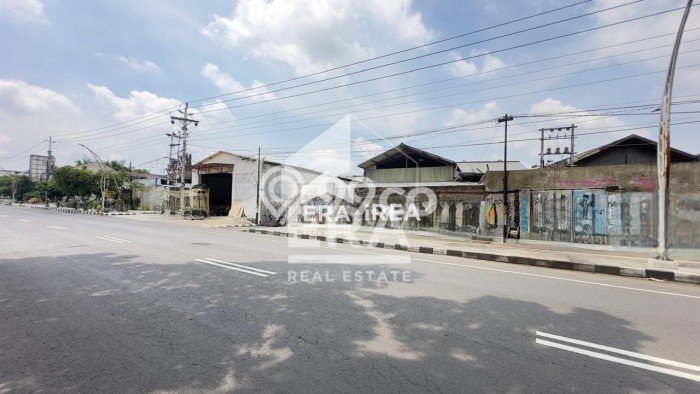 Gudang disewakan lokasi strategis Jebres Surakarta 250m2 Gudang disewakan lokasi strategis Jebres Surakarta 250m2