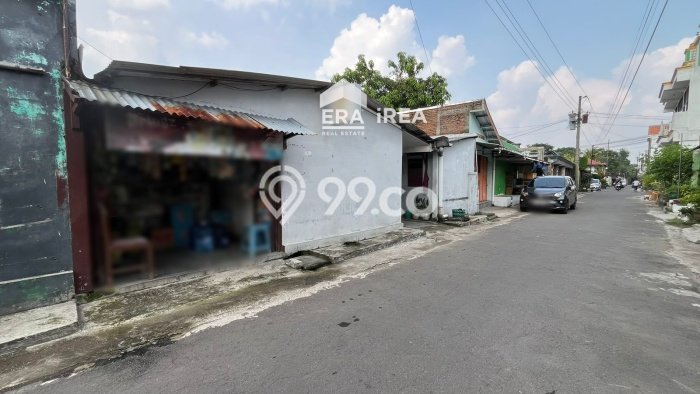 Rumah Modern Minimalis 9 KT Bisa Langsung Pindah di Solo Baru Rumah Modern Minimalis 9 KT Bisa Langsung Pindah di Solo Baru