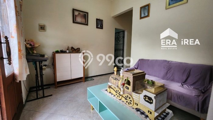 Hunian Cantik Minimalis Lb 98m2 di Banjarsari, Solo Hunian Cantik Minimalis Lb 98m2 di Banjarsari, Solo