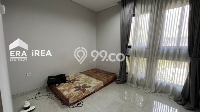 Lokasi strategis! Rumah siap huni dikontrakkan di Kartasura LB 160m2 Lokasi strategis! Rumah siap huni dikontrakkan di Kartasura LB 160m2