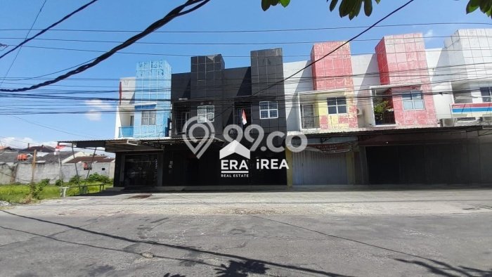 Lokasi Strategis! Dijual Ruko Bisnis di Colomadu, Solo Kondisi Bagus Lokasi Strategis! Dijual Ruko Bisnis di Colomadu, Solo Kondisi Bagus