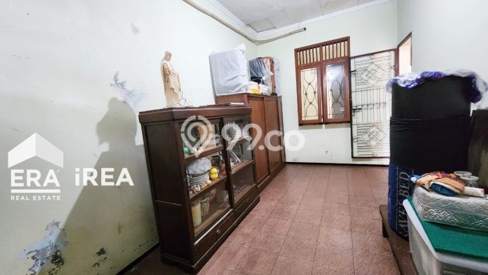 Hunian Cantik Minimalis Lb 98m2 di Banjarsari, Solo Hunian Cantik Minimalis Lb 98m2 di Banjarsari, Solo