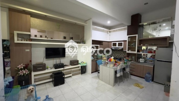 Jual Rumah Favorit Siap Huni LB 70m2 di Colomadu, Solo Jual Rumah Favorit Siap Huni LB 70m2 di Colomadu, Solo