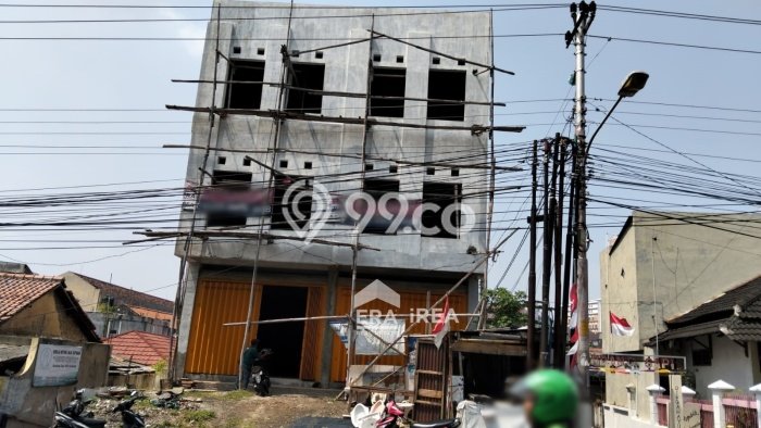 Ruko Kawasan Jebres, Luas 161m², Area Bisnis, Ready Operasi Ruko Kawasan Jebres, Luas 161m², Area Bisnis, Ready Operasi