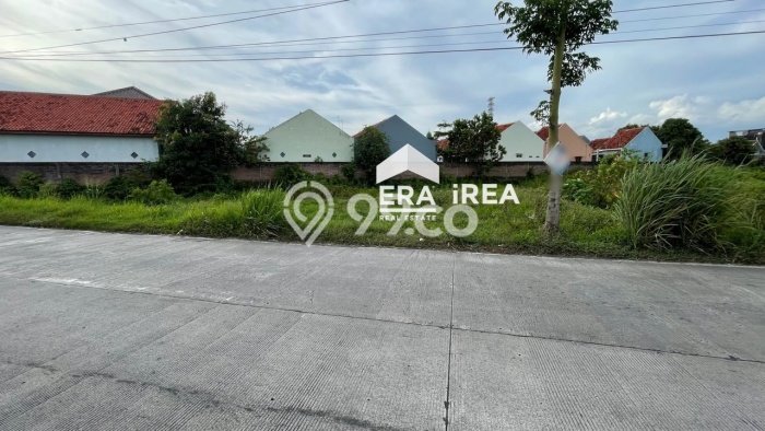 Tanah Dijual Lokasi Delanggu, Klaten dengan Luas Tanah 2900m2 dan Status SHM Tanah Dijual Lokasi Delanggu, Klaten dengan Luas Tanah 2900m2 dan Status SHM