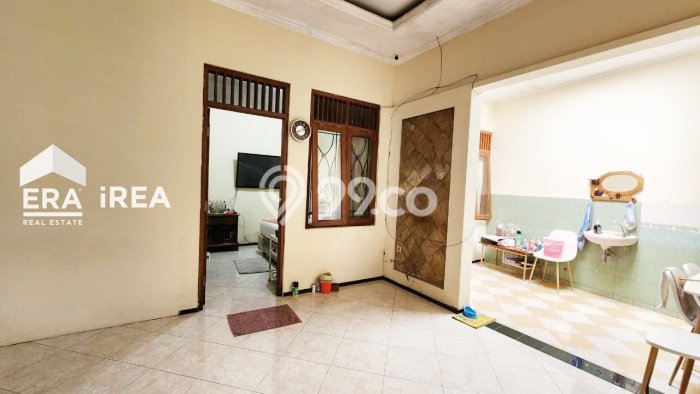 Hunian Cantik Minimalis Lb 98m2 di Banjarsari, Solo Hunian Cantik Minimalis Lb 98m2 di Banjarsari, Solo