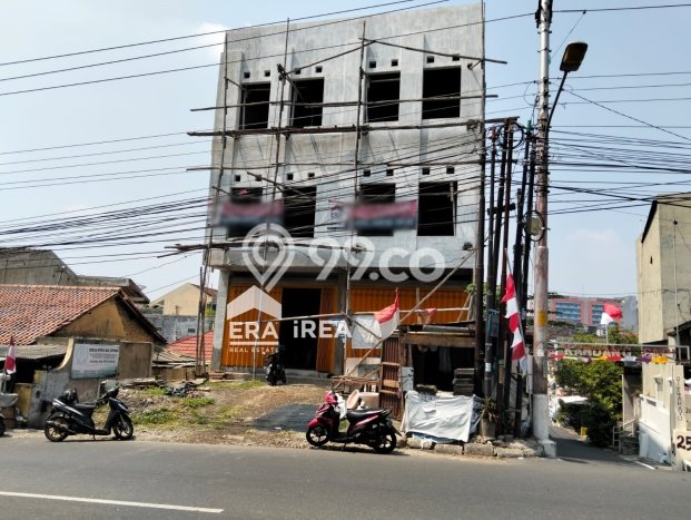 Ruko Kawasan Jebres, Luas 161m², Area Bisnis, Ready Operasi Ruko Kawasan Jebres, Luas 161m², Area Bisnis, Ready Operasi