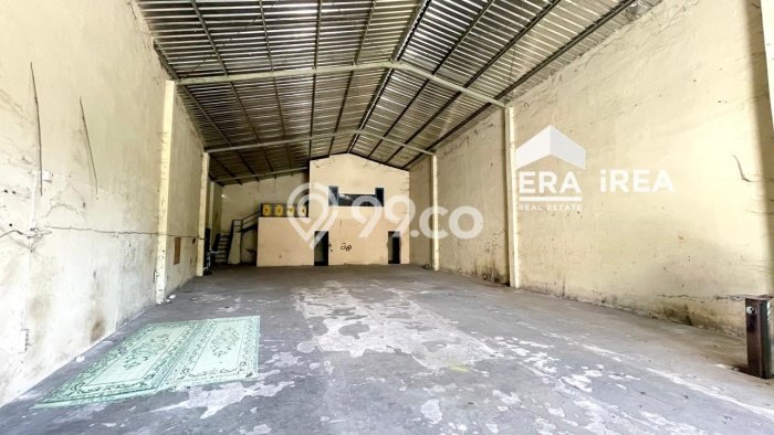 Unit Gudang Dijual di Kartasura Sukoharjo 331m2 Unit Gudang Dijual di Kartasura Sukoharjo 331m2