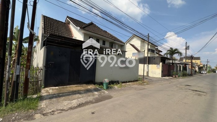Jual Rumah Favorit Siap Huni LB 70m2 di Colomadu, Solo Jual Rumah Favorit Siap Huni LB 70m2 di Colomadu, Solo
