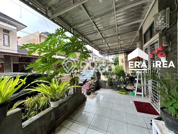 Jual Rumah Favorit Siap Huni LB 121m2 di Colomadu, Solo Jual Rumah Favorit Siap Huni LB 121m2 di Colomadu, Solo