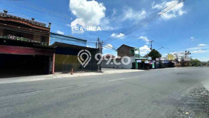 Area Strategis! Disewakan Ruko Lokasi Kartasura, Sukoharjo Cocok untuk Bisnis Area Strategis! Disewakan Ruko Lokasi Kartasura, Sukoharjo Cocok untuk Bisnis