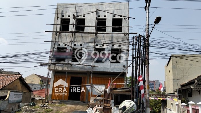 Ruko Kawasan Jebres, Luas 161m², Area Bisnis, Ready Operasi Ruko Kawasan Jebres, Luas 161m², Area Bisnis, Ready Operasi