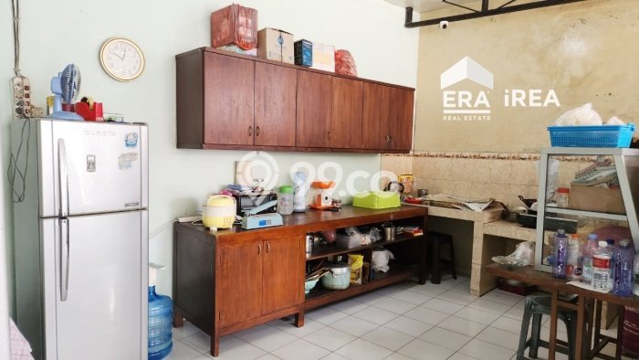 Hunian Cantik Minimalis Lb 98m2 di Banjarsari, Solo Hunian Cantik Minimalis Lb 98m2 di Banjarsari, Solo