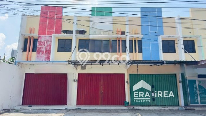 Ruko Komersial Disewakan di Colomadu Solo Luas 90m2 Ruko Komersial Disewakan di Colomadu Solo Luas 90m2