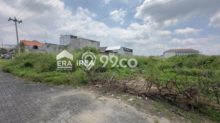 Tanah Kosong Dijual di Solo dengan Area 176m2 Tanah Kosong Dijual di Solo dengan Area 176m2