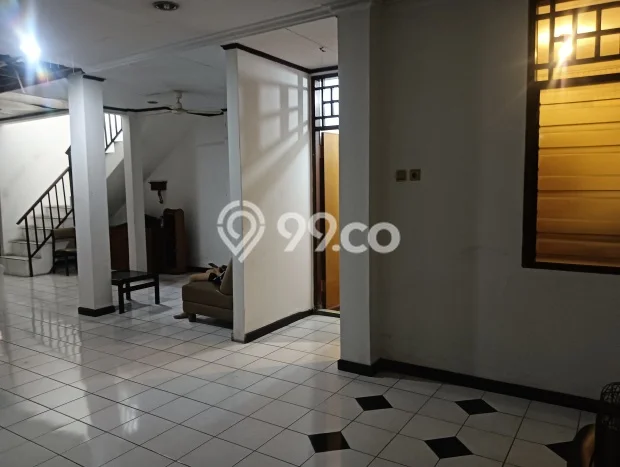 Rumah Minimalis 4 KT LT 200m2 di Duta Garden Rumah Minimalis 4 KT LT 200m2 di Duta Garden