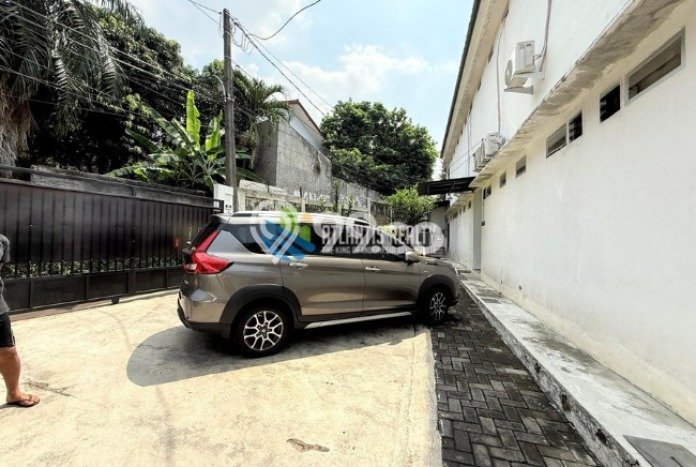 Dijual Rumah Kost di Bintaro, Jakarta Selatan, 25 KT, 25 KM, Bangunan 700m2 Dijual Rumah Kost di Bintaro, Jakarta Selatan, 25 KT, 25 KM, Bangunan 700m2